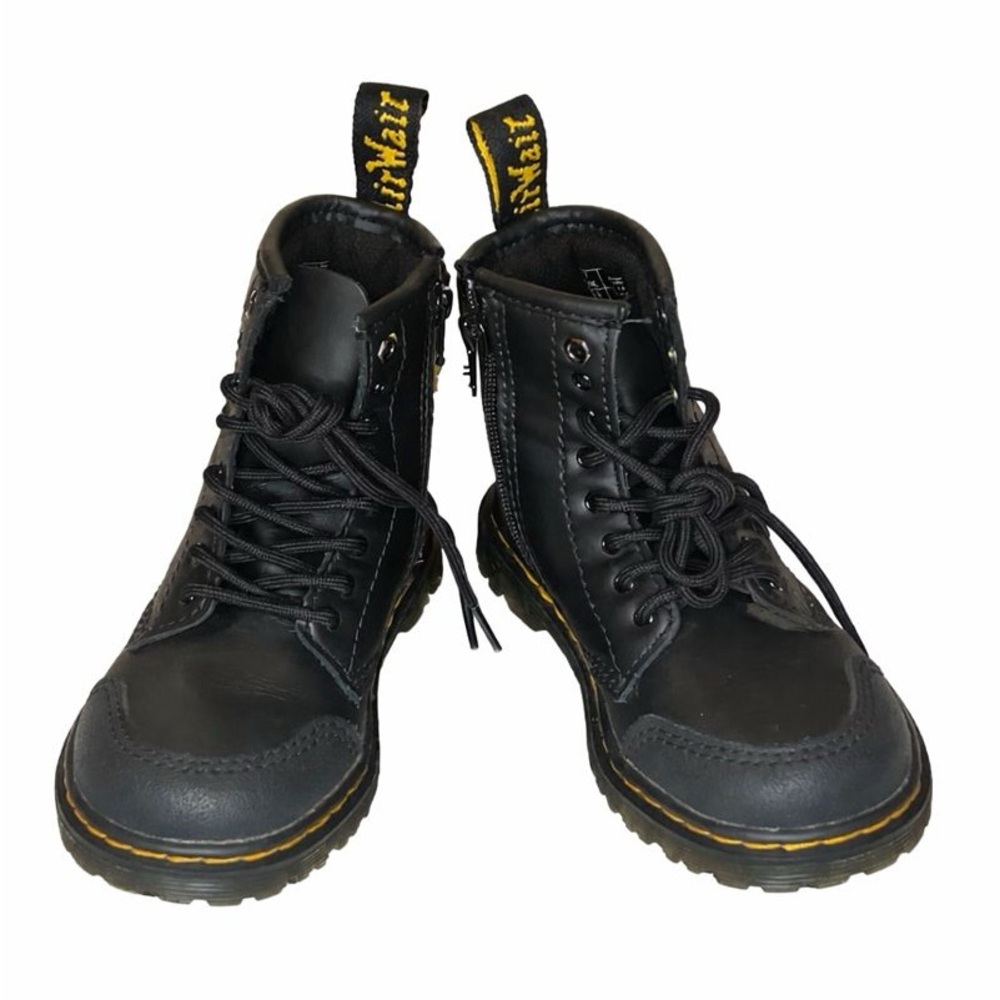 DR MARTENS Kids Black Leather‎ Boots Yellow Stitching Lace-Up |Child Size 8